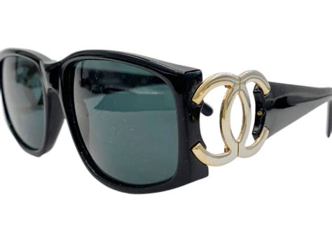 CHANEL Vintage Sunglasses 02461 94305 CC Logos CoCo 